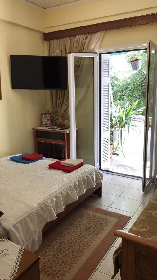 אתונה Anna Apartment In Kypseli מראה חיצוני תמונה